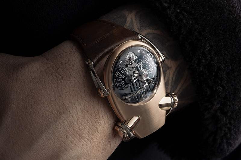 MB&F Horological Machine HM10 Bulldog 手表